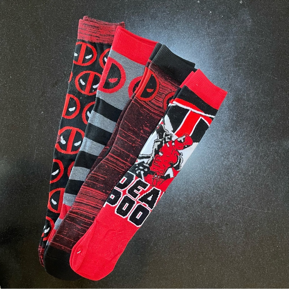 NWOT Deadpool Marvel Socks, 4 pairs, sock size 10-13, shoe size 8-12, Poly blend